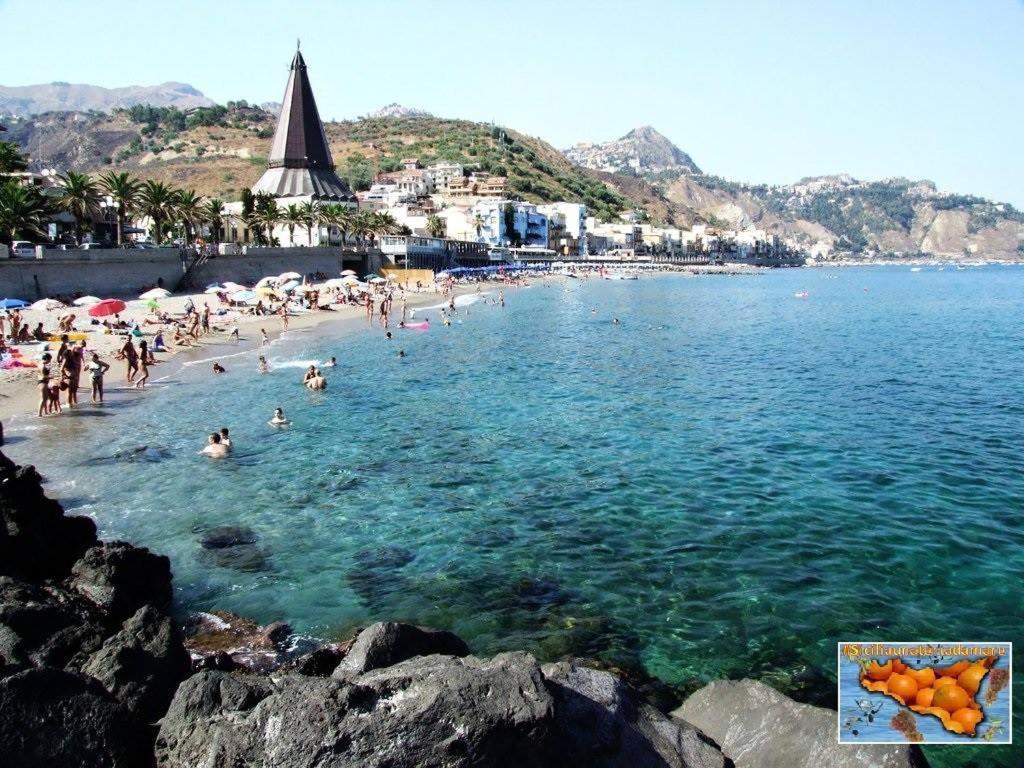 La Casa Di Alessandra Giardini-Naxos Zewnętrze zdjęcie