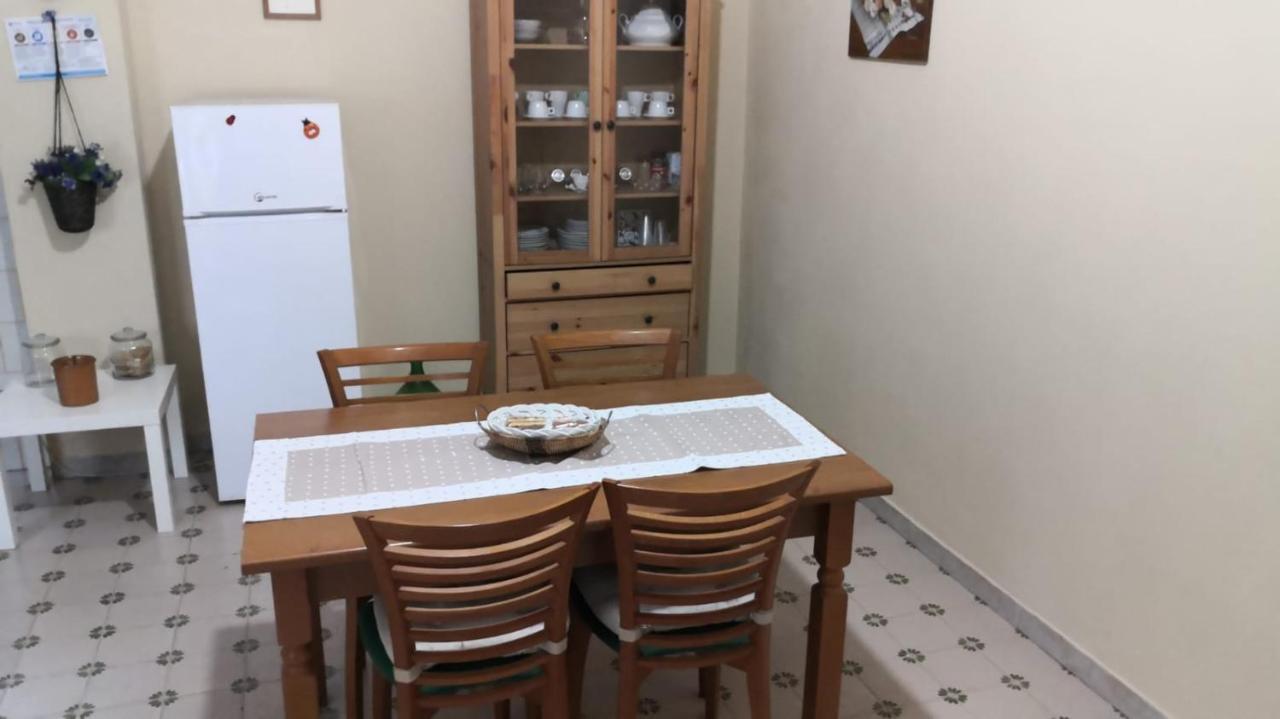 La Casa Di Alessandra Giardini-Naxos Zewnętrze zdjęcie