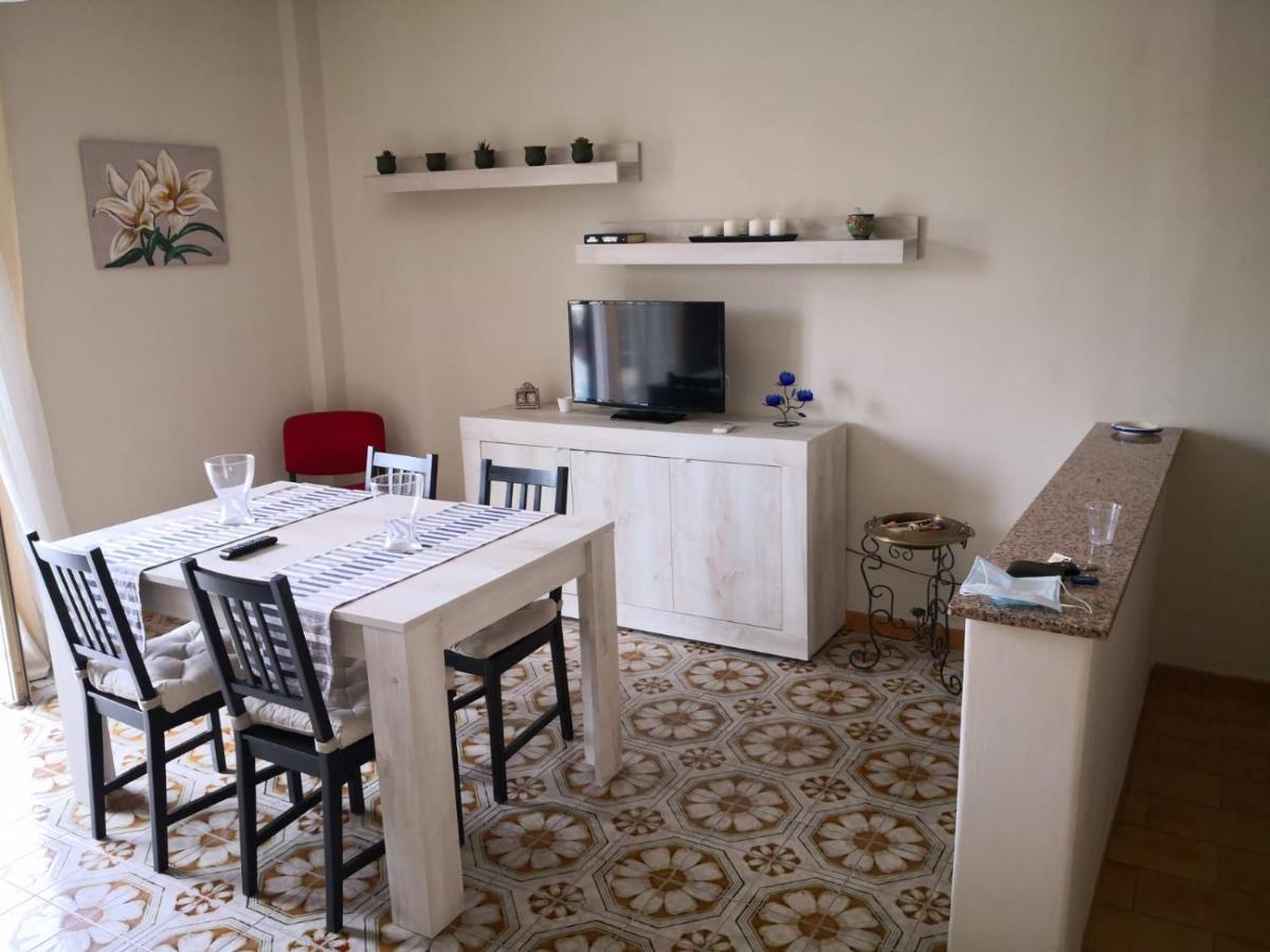 La Casa Di Alessandra Giardini-Naxos Zewnętrze zdjęcie